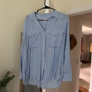 Gap boyfriend fit button up